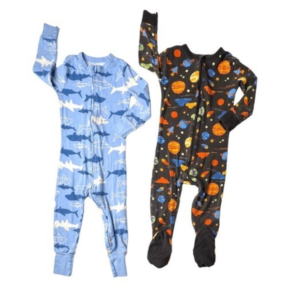 Old‎ Navy (2) Toddler Zipper Footies Sleeper Romper Sharks Cosmos Planets 2T